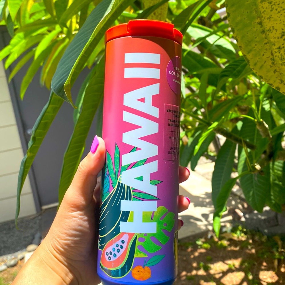 Hawaii collection. Good size 16oz 473ML Starbucks bottle hot and cold